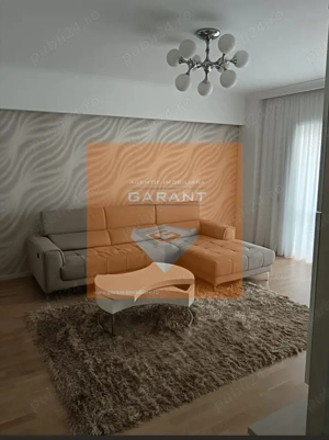 Inchiriez apartament 3 camere lux, Pitesti, zona centrala, prima inchiriere. Garaj