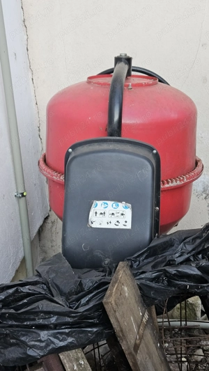 BETONIERA MTX CM 140L aproape noua (folosita 3 zile).