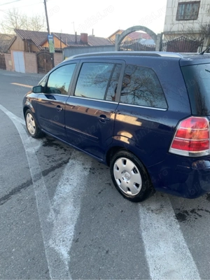 vand opel zafira b 1.6 benzina 7 locuri  - imagine 8