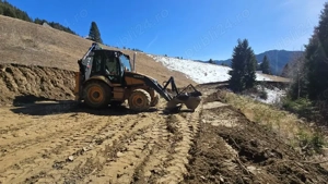 buldoexcavator de inchiriat 