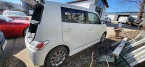 Dezmembrez Daihatsu Materia  - imagine 4