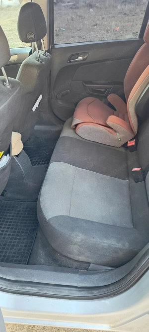 Opel Astra H benzină 1.4 benzina 90 CP - imagine 7