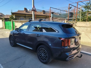 Vând Kia Sorento -Garantie - imagine 2
