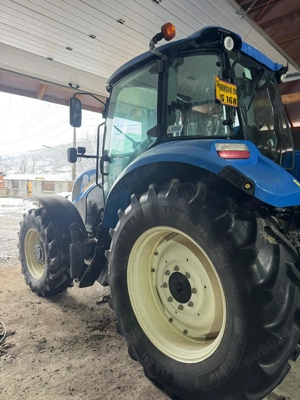 Tractor New Holland  - imagine 3