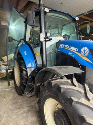 Tractor New Holland  - imagine 2