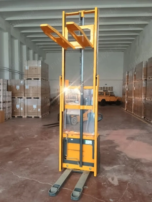 Liza Jungheinrich EJC 112 - imagine 4