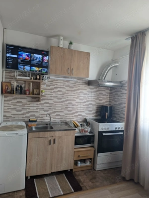 Vand camera de camin cu baie proprie - imagine 3