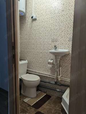 Vand camera de camin cu baie proprie - imagine 4