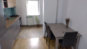 Inchiriere apartament 3 camere mobilat in Bucovina (2 bai, 2 balcoane), proprietar - imagine 7