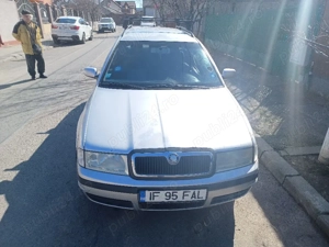 Skoda Octavia 1 - imagine 2