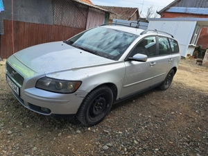 Vand volvo V50 mașina in stare perfecta