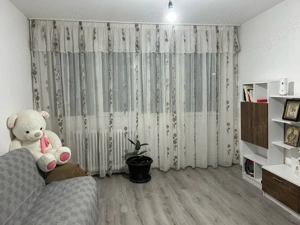 Vand apartament doua camere - imagine 7