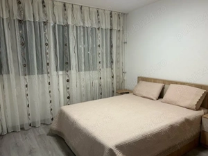 Vand apartament doua camere - imagine 5