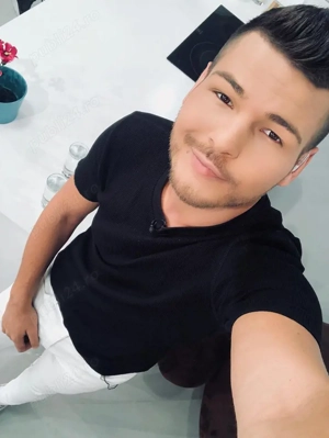 Tânăr gay pentru întâlniri discrete