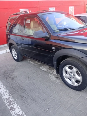 Vând Land Rover Freelander an 2004.4 4 Motorina motor 200O BMV acte valabile ,Fiscal preț 2600