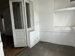 ARMENEASCA - Carol 4 camere 120 mp utili parter cu curte - imagine 15