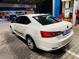 Skoda superb 2016 - imagine 8