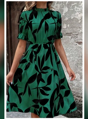rochie verde din material usor