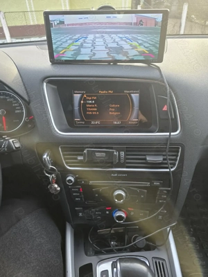 Vand auto Q5,fabr.2017,diesel automata,intretinuta,stare impecabila,carte service.Preț 10150   neg. - imagine 9