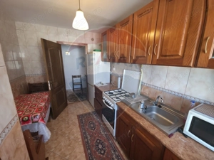 Apartament cu 2 camere de închiriat în zona Central