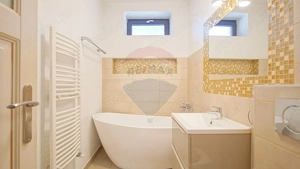 CASA 4 CAMERE SINGURA IN CURTE RENOVATA| BECI |STR. MIRASLAU GRIVITEI - imagine 6
