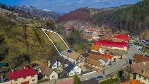 Oportunitate rară: Casă de vacanță sau Pensiune în Poiana Mărului - imagine 4
