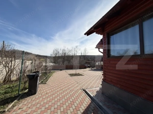 Casa de vacanca cu potential turistic, 1603 mp teren, Cernatesti - imagine 4