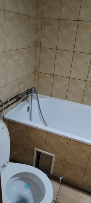 Inchiriez apartament cu o camera 240 euro neg. - imagine 3