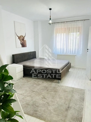 Apartament 3 camere si 2 bai de vanzare, terasa, bloc nou,Torontalului