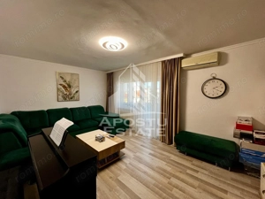 Apartament 3 camere, etaj 2, garaj, zona Lipovei Timisoara - imagine 2