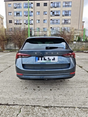 Skoda Octavia Combi 2.0 TDI Style 17600 - imagine 5