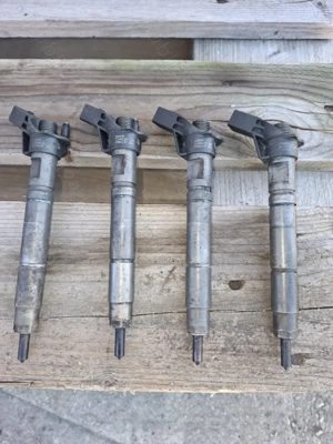 Injectoare mercedes sprinter  - imagine 2