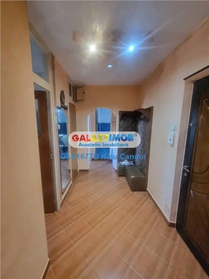 VANZARE APARTAMENT 2 CAMERE 13 SEPTEMBRIE RAZOARE