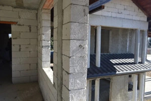 Casa P+1+Pod , la rosu,zona Baisa