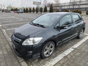 Toyota Auris Hybrid  - imagine 5