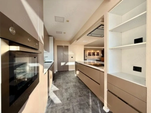 3 camere | 131 MPU | Parcare | Boxa | GREEN LAKE - imagine 14