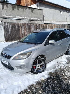 Vând Ford focus 2 facelift 1.6tdci  - imagine 5