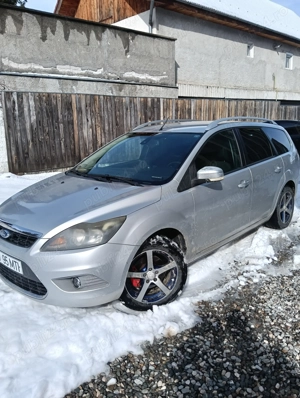Vând Ford focus 2 facelift 1.6tdci  - imagine 4
