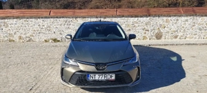 Toyota Corolla 2023, benzină 1.5, 42000 de km, impecabilă - imagine 2