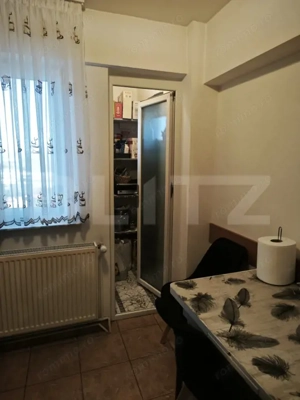 Apartament de vanzare, 3 camere, mobilat si utilat - imagine 15