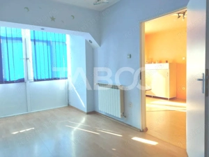 Apartament 50 mpu 2 camere etaj 3 pivnita Piata Noua Cisnadie - imagine 10