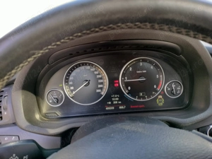 BMW X3 xdrive20d - imagine 3