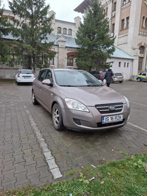kia ceed 1.6 diesel - imagine 3