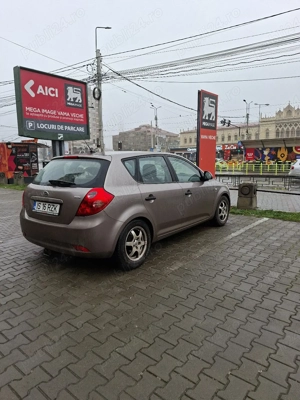 kia ceed 1.6 diesel - imagine 4
