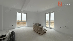 Duplex cu 5 camere si 380 mp teren cu panouri fotovoltaice - Mosnita Noua - imagine 4