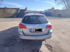 Opel astra j - imagine 2