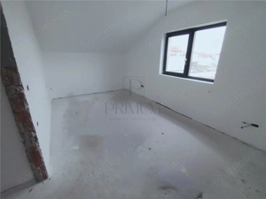 Duplex deosebit - personalizare interioara - compartimentare practica. - imagine 5