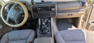 Land Rover Discovery  - imagine 2