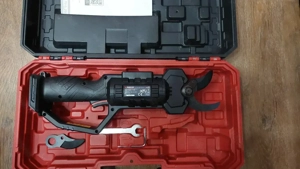 20 V Foarfecă pentru crengi