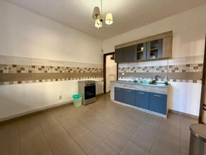 Vilă versatilă pentru locuit sau activitate profesională | Zona Brâncoveanu - imagine 15